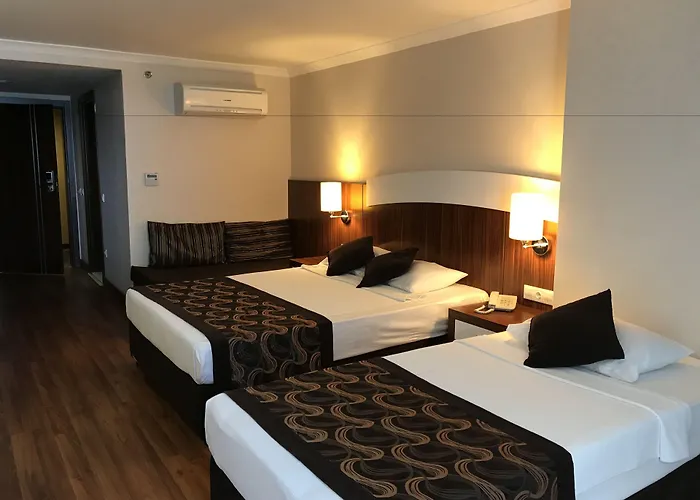 Throne & Cenger (Manavgat)