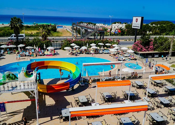 Hotel Throne & Cenger (Manavgat)