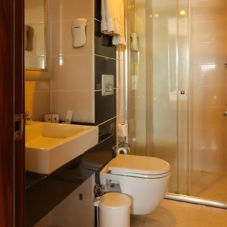 Throne & Cenger (Manavgat)