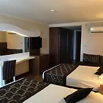 Throne & Hotel Cenger (Manavgat)
